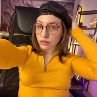 AphexQueen webcam model