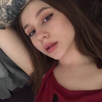 Sweet_bun1's Offline Chat Room