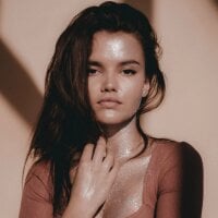 _LunaRia_'s Offline Chat Room