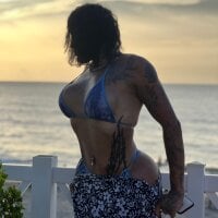 IsabellBigtitsxx webcam
