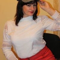 LanaOSugar's Offline Chat Room