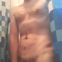 Yummybooblover webcam