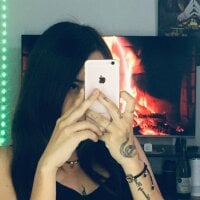 Valentinalots_of_milk webcam