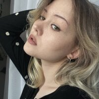 ElvaxoxoLive Webcam