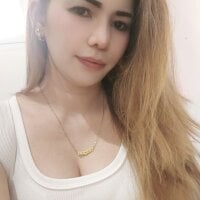 PrettyIrish69 webcam model