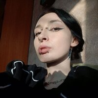Juicy_Vikki webcam model