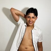 Charlie_Cameron 離線聊天室