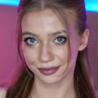 SandyLayy webcam model