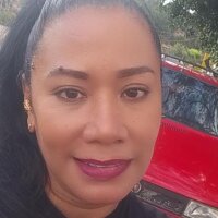 gina_noir Adlı Modelin Çevrimdışı Sohbet Odası