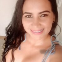 Erin_Heatherton's Offline Chat Room