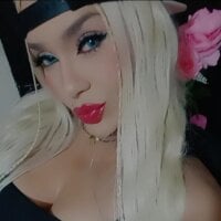 Chanel__Evans' Offline Chat Room