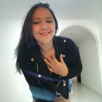 LINZAY_'s Offline Chat Room