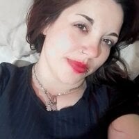 perra_gifer24 webcam model