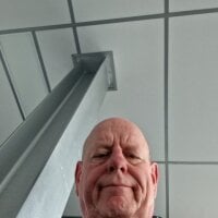 andrejoyfull64 webcam model