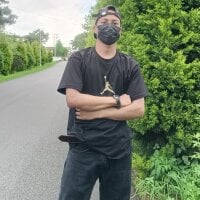 Bryanrahk1208 model avatar