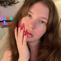 Luna_Tide model avatar