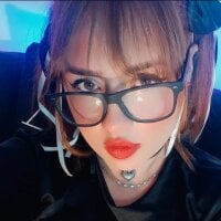 Evelyn_Vega's Avatar Pic