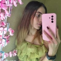 Mia_Lian_