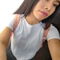 perverwomen4u's Offline Chat Room