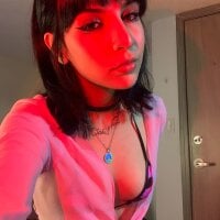 lolaaa_bunny1 webcam model