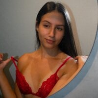 jullya__'s profile image'