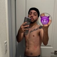 ApolloAscencio1's Offline Chat Room