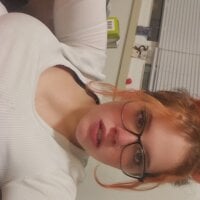 sexyselena3 webcam model