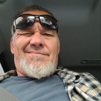 discovalonte69's Offline Chat Room