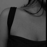 Quinn_Bebo webcam model
