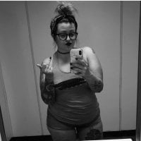 misswhootyx's Offline Chat Room