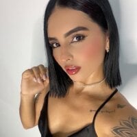 EmiliaSomer webcam model