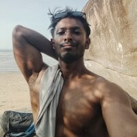 HunkyAriyaan webcam