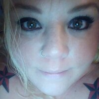Xoxozhoneybee82 офлайн чат стая