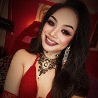 UrAsian_Wild_Flower Adlı Modelin Avatarı