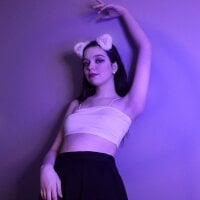 LizzyCharm's Offline Chat Room