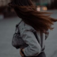 EmiliaTemi_ webcam model