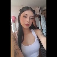 ห้องแชทออฟไลน์ของ aisha_cox_a