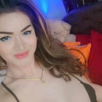 MISS_HELLA webcam
