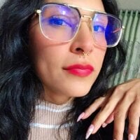 Maite_black model avatar