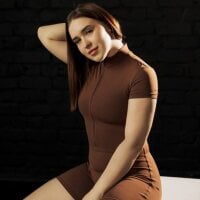 LauraHlot