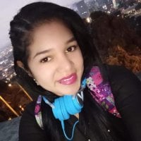 Natacha_Brunett's Offline Chat Room