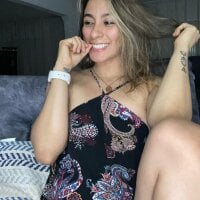 _xisalondx_ webcam model