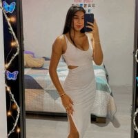 candyy_bella webcam model