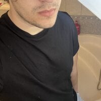 Curvedboy webcam