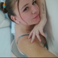 Aliss_ferrerr webcam model