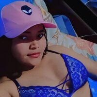 azotadora_ardiente webcam model
