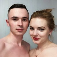 xxxcouplesss' Offline Chat Room