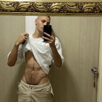 TheoMilani's Avatar Pic