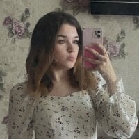 ElviaHastey webcam