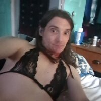 sissycuckoldslut's Offline Chat Room